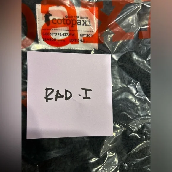 Cotopaxi Men's Large Trico Hybrid Jacket Black NWT Hood Insulated Hooded - Picture 14 of 14